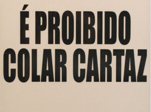Proibido colar cartaz